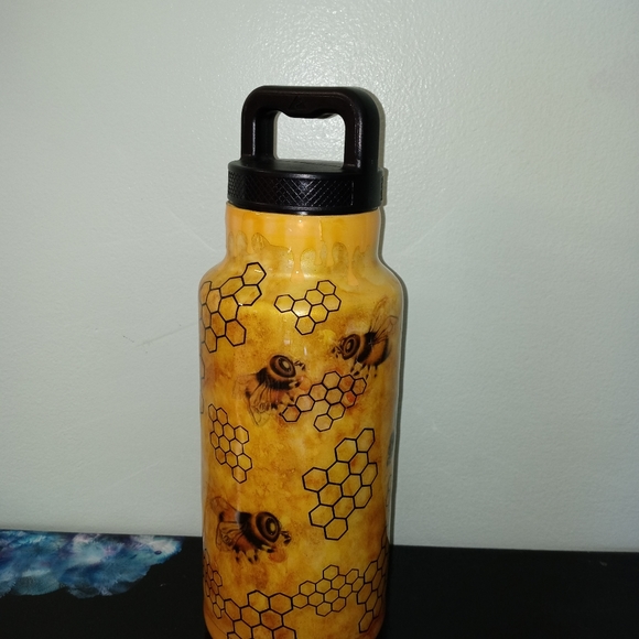Custom Tumblers - Picture 3 of 12